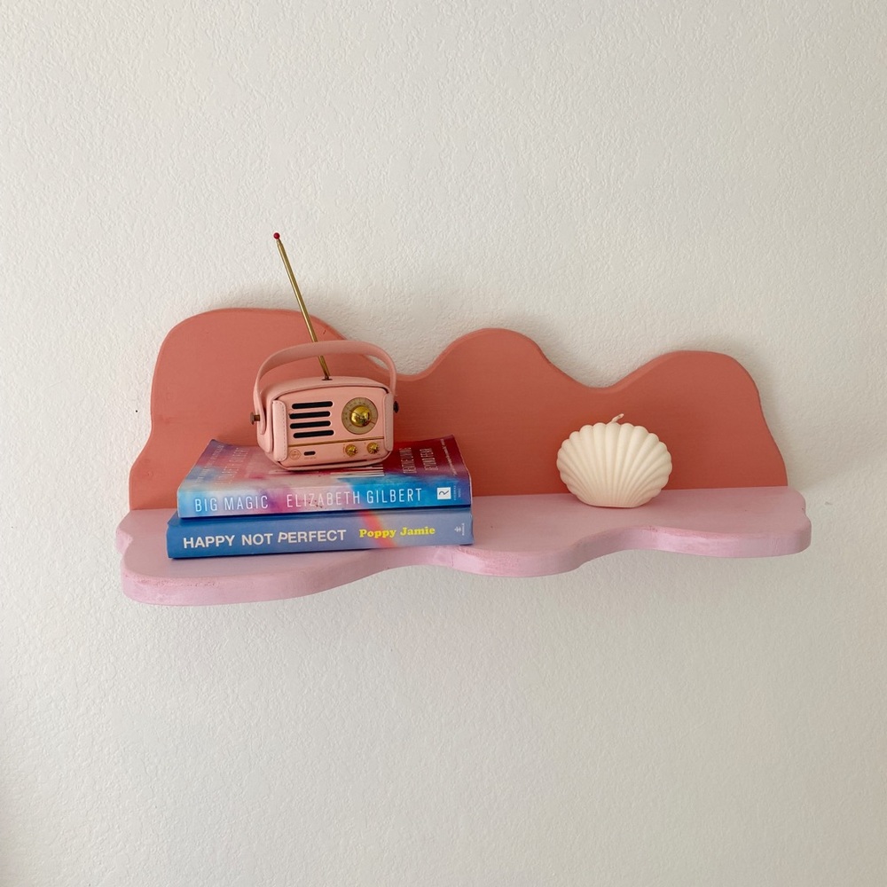 Two Tone Squiggle Wavy Floating Shelf 💖 - Picture 4 of 6
